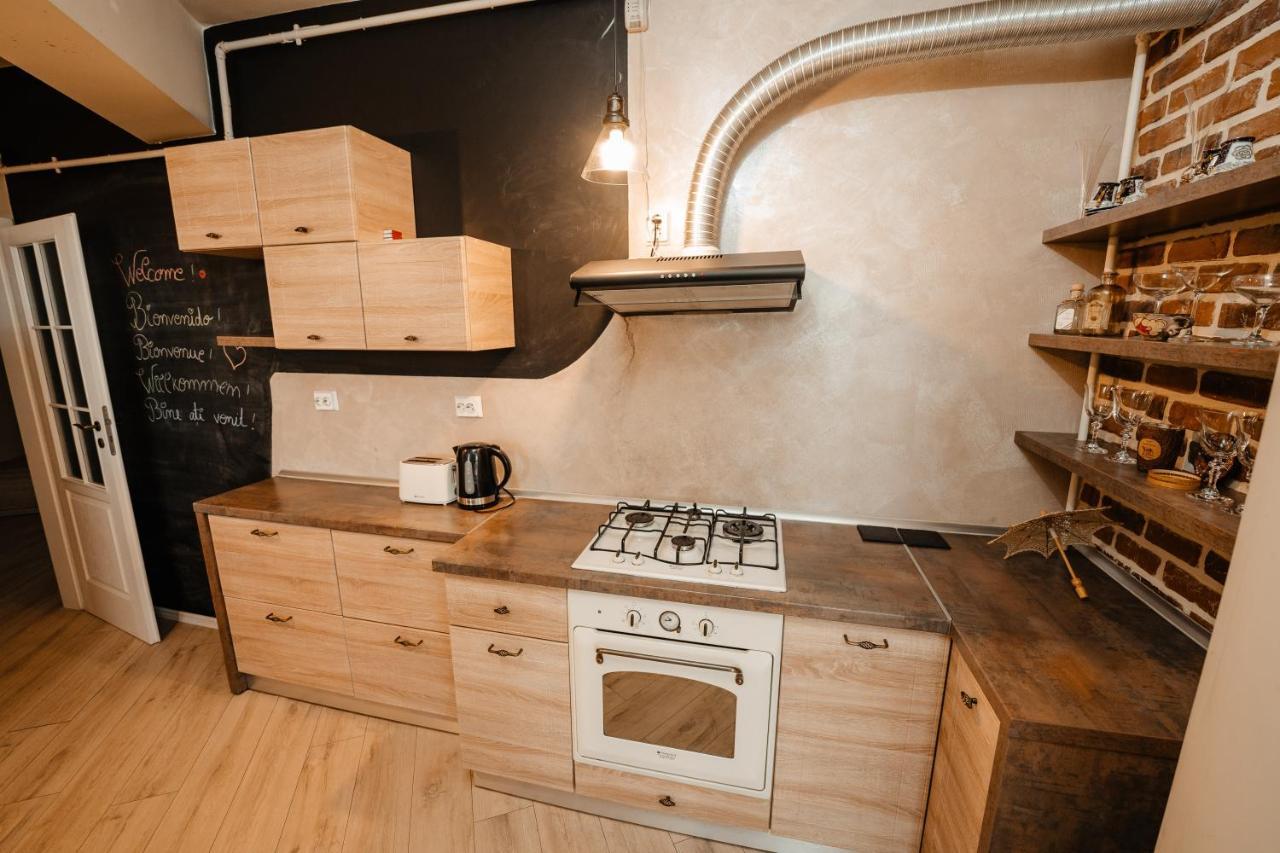 클루지나포카 Bright And Cozy Design Apt With Office 아파트 외부 사진
